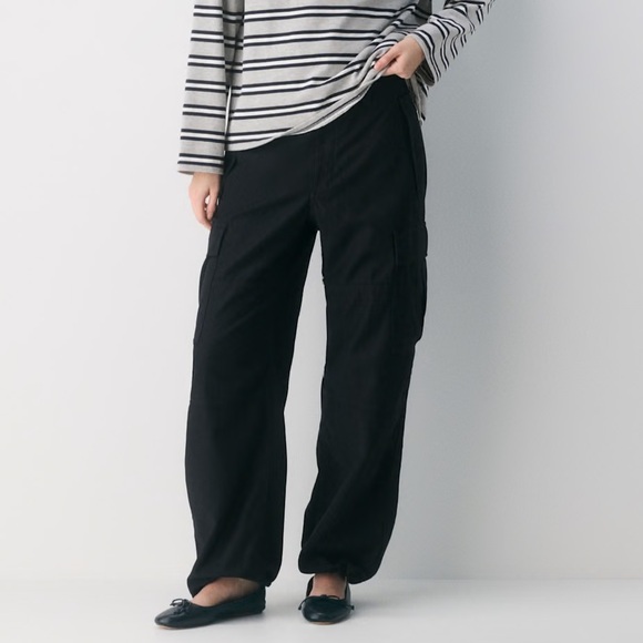 Aritzia Pants - Aritzia tna supply cargo pant black
